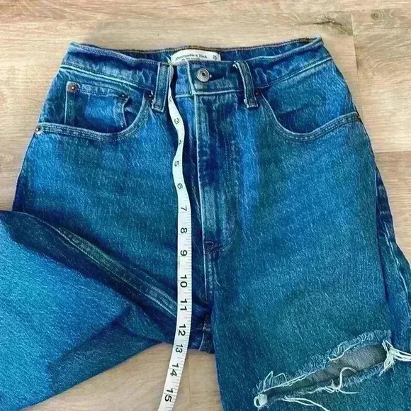Abercrombie & Fitch Curve Love Ultra High Rise 90s Straight sz 26/2L (as is) - Picture 4 of 16